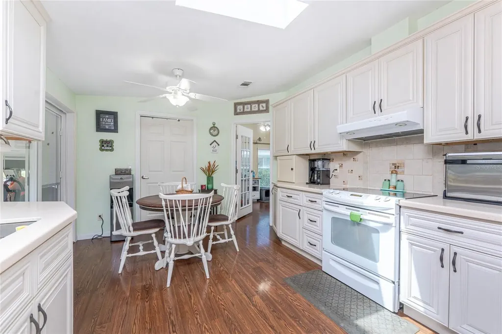9118 Pinehaven Way Englewood FL 34224