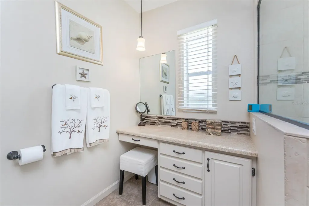 9118 Pinehaven Way Englewood FL 34224