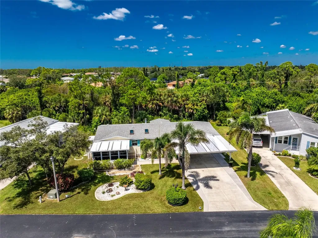 9118 Pinehaven Way Englewood FL 34224