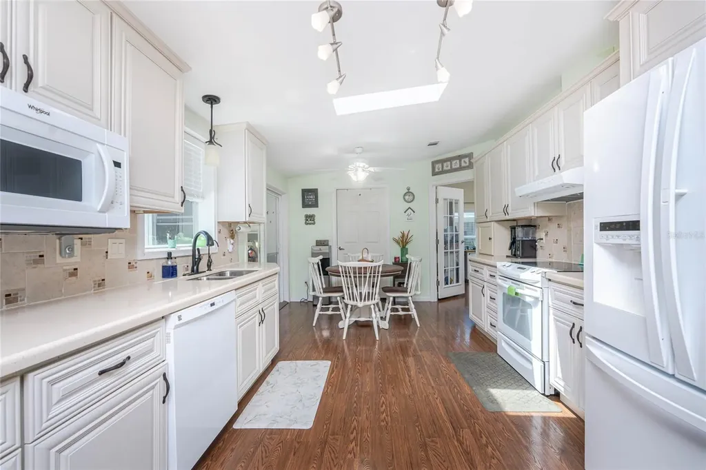 9118 Pinehaven Way Englewood FL 34224