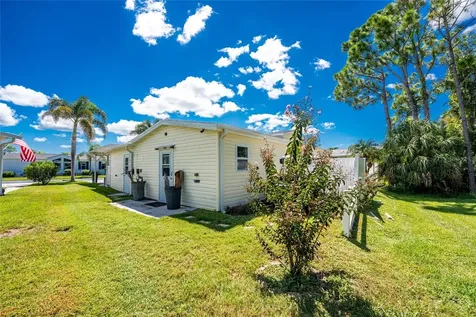 9118 Pinehaven Way Englewood FL 34224