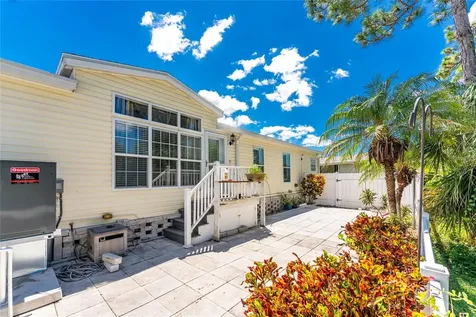 9118 Pinehaven Way Englewood FL 34224