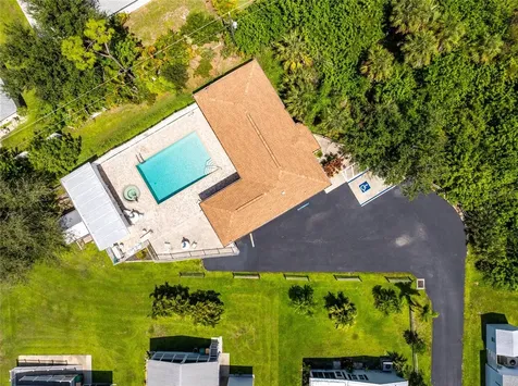9118 Pinehaven Way Englewood FL 34224