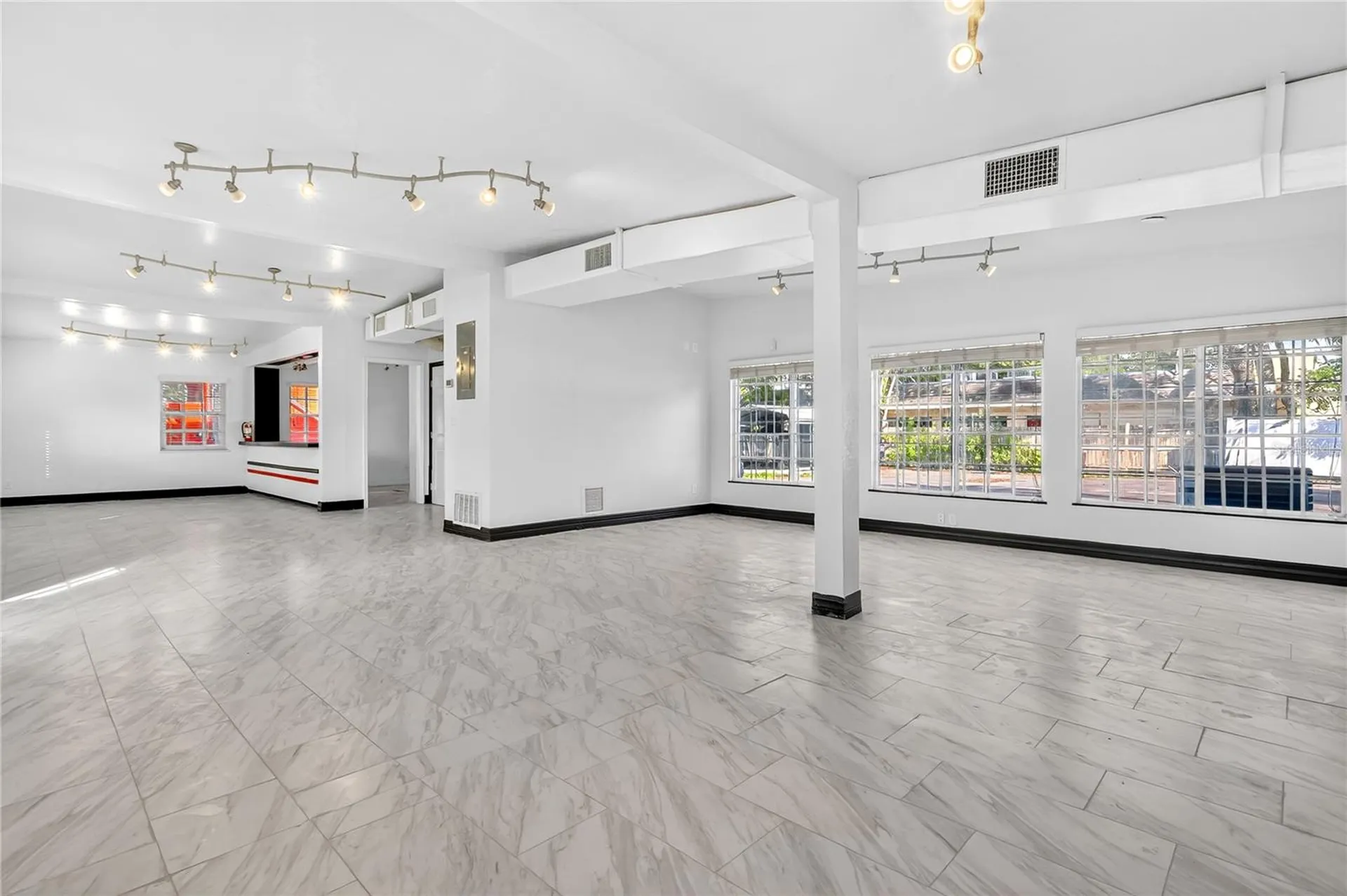 319 Dillon Circle Orlando FL 32822