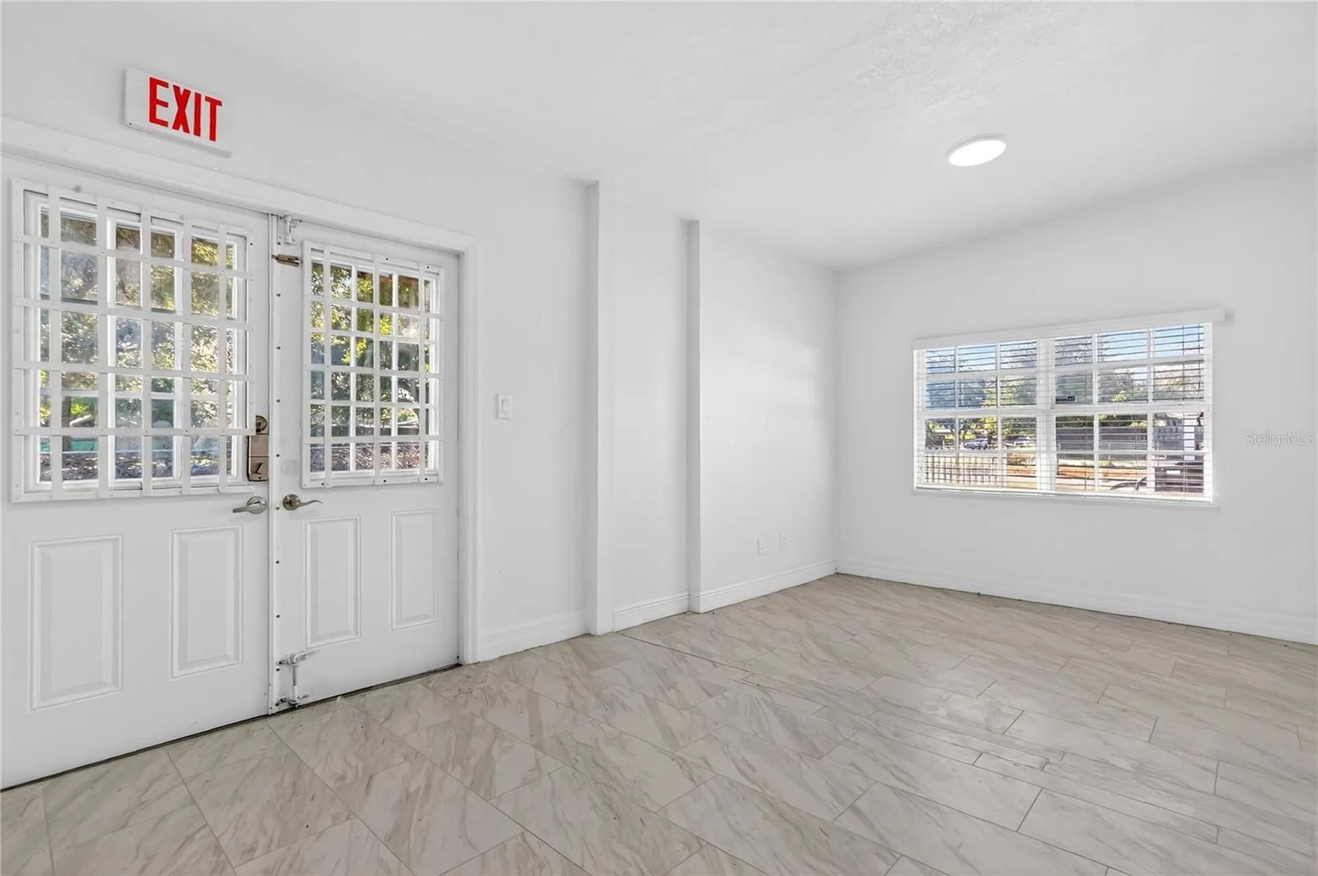 319 Dillon Circle Orlando FL 32822