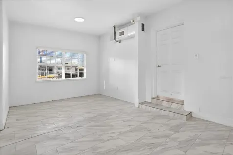 319 Dillon Circle Orlando FL 32822