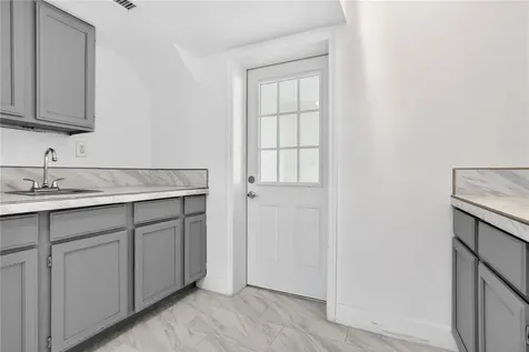 319 Dillon Circle Orlando FL 32822