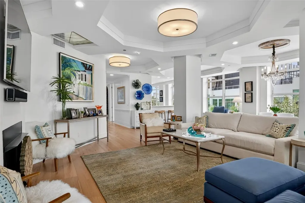 1330 Main Street Sarasota FL 34236