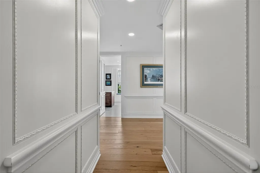 1330 Main Street Sarasota FL 34236