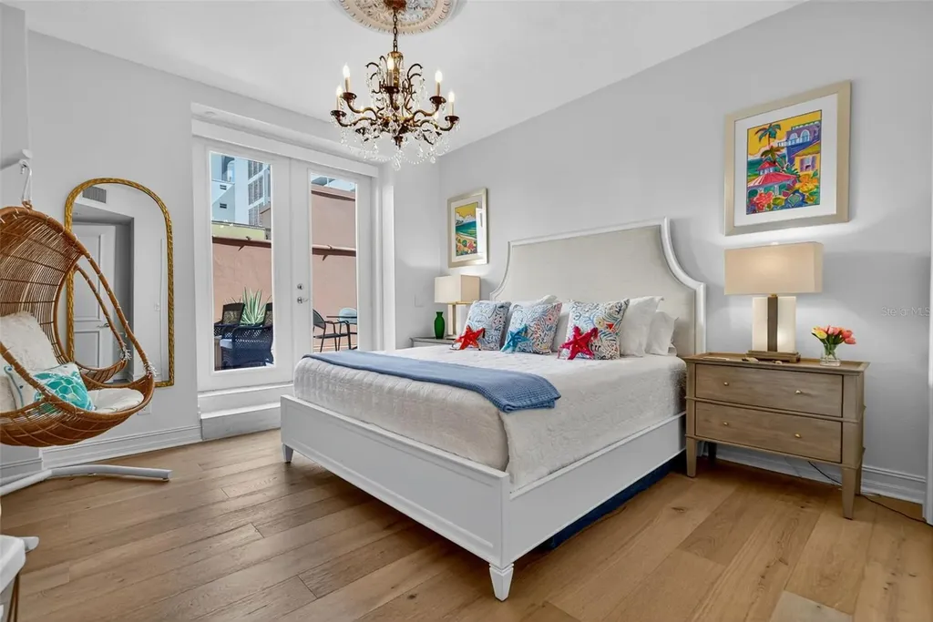 1330 Main Street Sarasota FL 34236