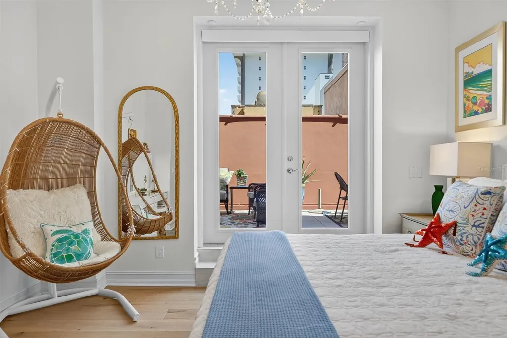 1330 Main Street Sarasota FL 34236