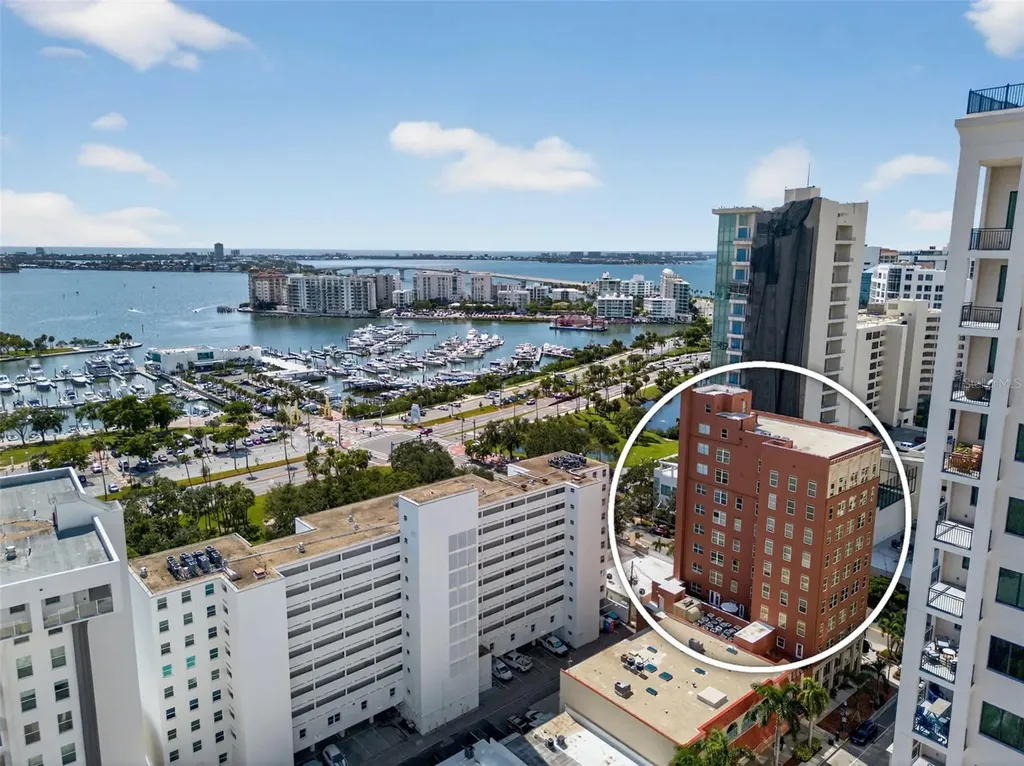 1330 Main Street Sarasota FL 34236