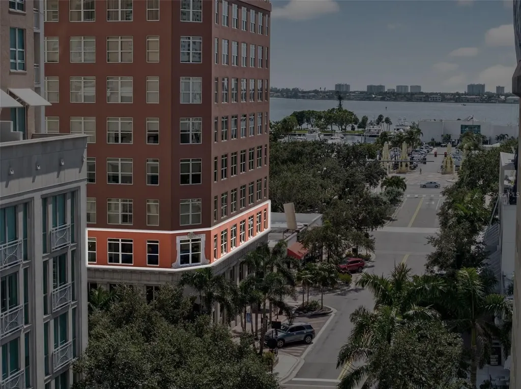 1330 Main Street Sarasota FL 34236