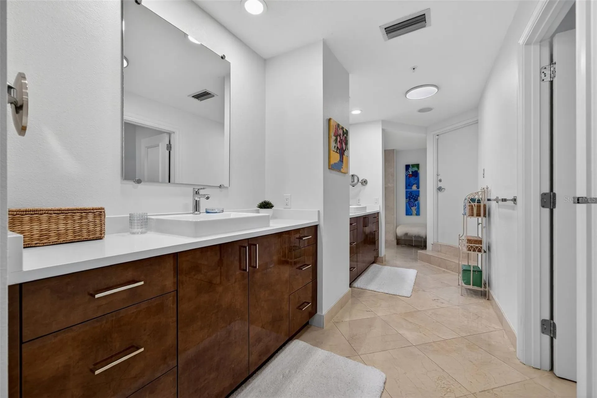 1330 Main Street Sarasota FL 34236
