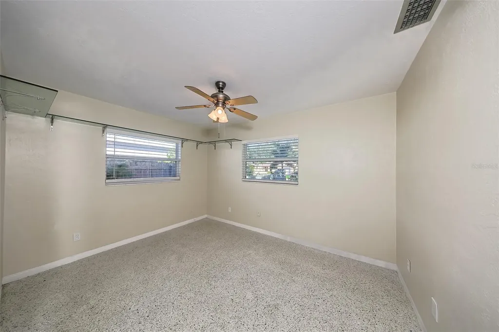8012 26th Avenue N St Petersburg FL 33710
