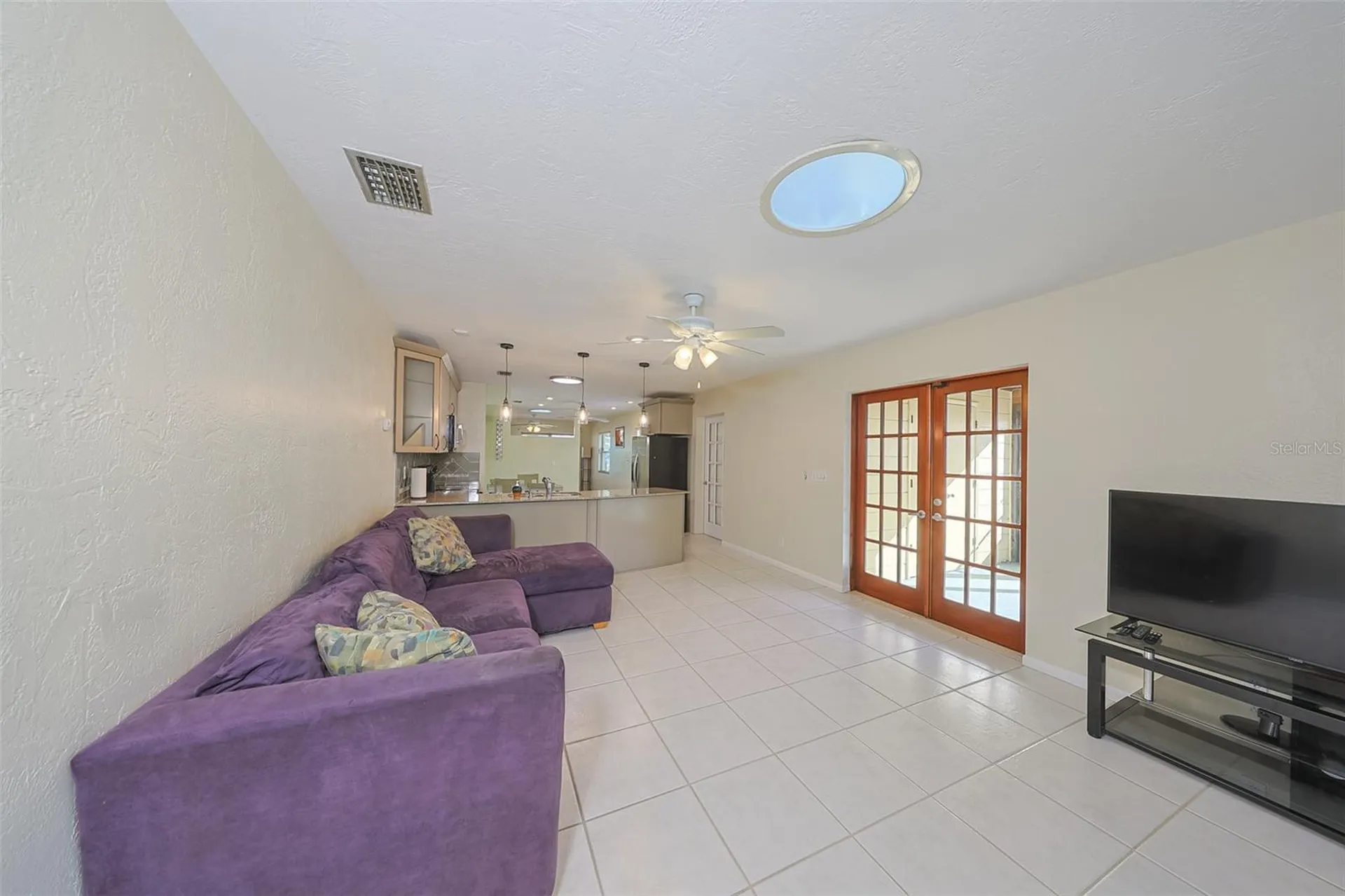 8012 26th Avenue N St Petersburg FL 33710