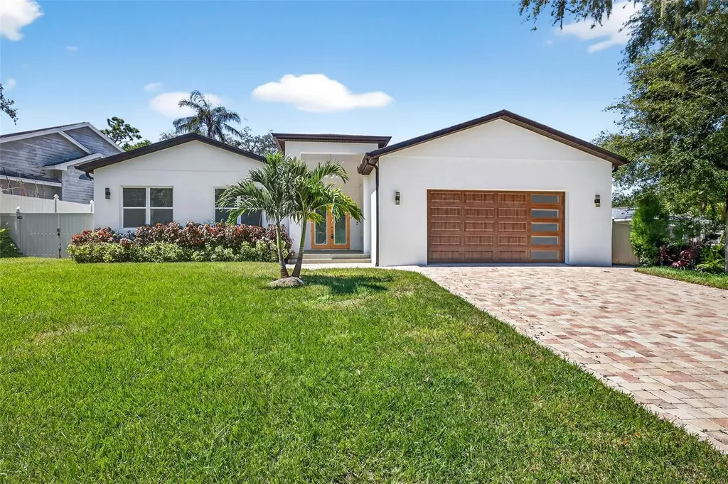 216 N Glen Arven Avenue Temple Terrace FL 33617