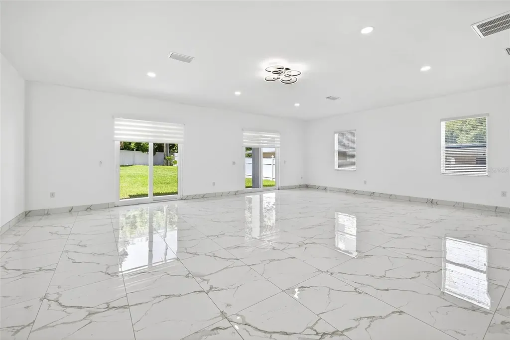 216 N Glen Arven Avenue Temple Terrace FL 33617