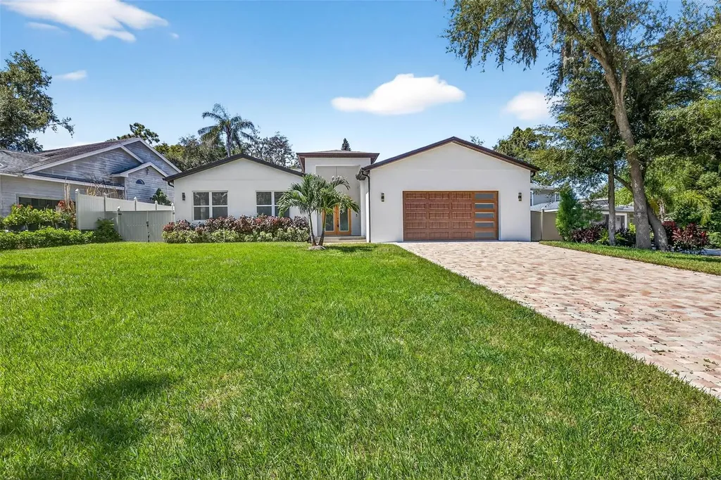 216 N Glen Arven Avenue Temple Terrace FL 33617