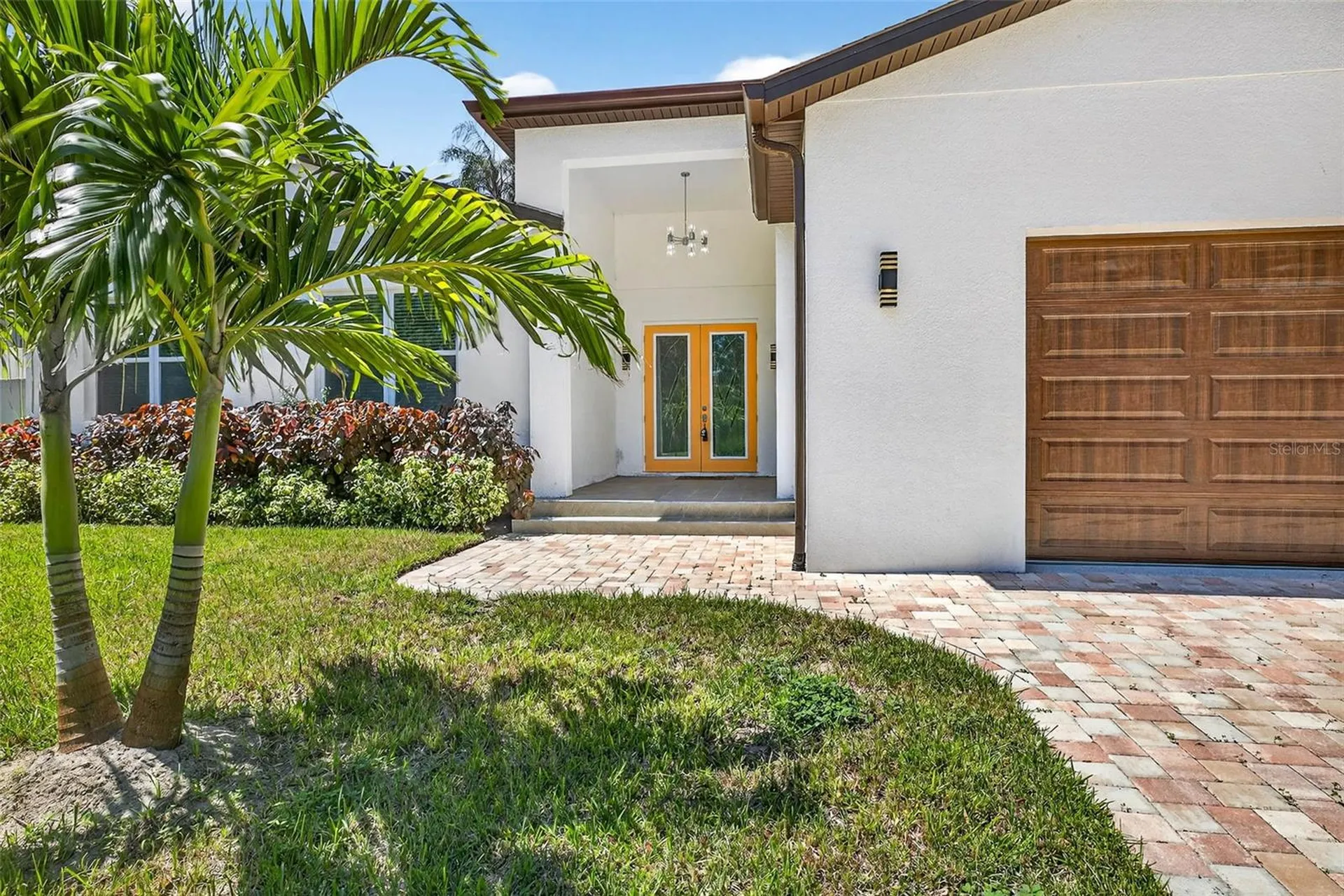 216 N Glen Arven Avenue Temple Terrace FL 33617