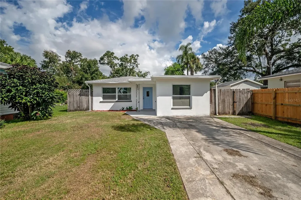 807 W Virginia Avenue Tampa FL 33603