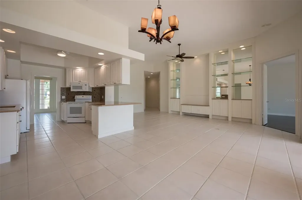 5521 Bilbao Place Sarasota FL 34238