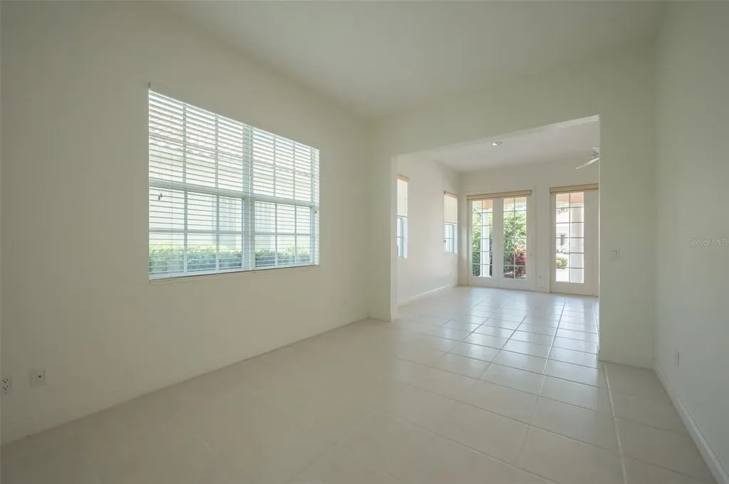 5521 Bilbao Place Sarasota FL 34238