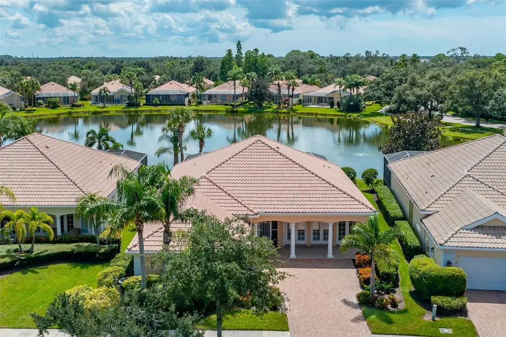 5521 Bilbao Place Sarasota FL 34238