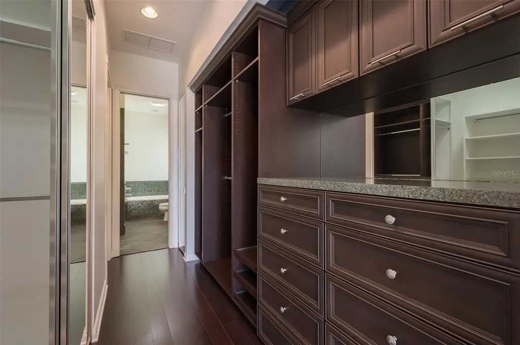5521 Bilbao Place Sarasota FL 34238