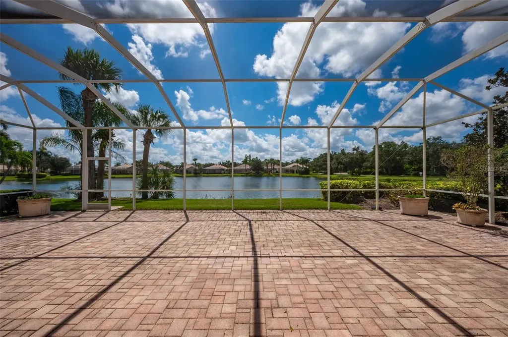 5521 Bilbao Place Sarasota FL 34238