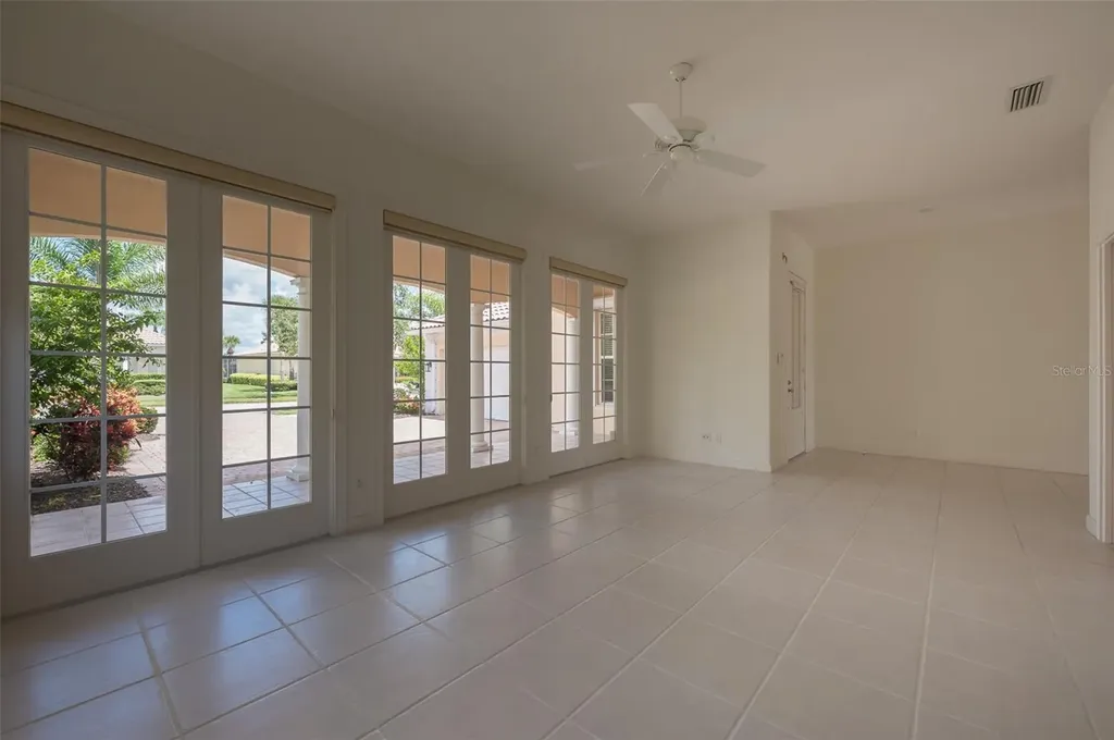 5521 Bilbao Place Sarasota FL 34238