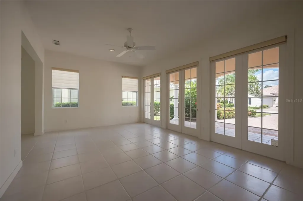 5521 Bilbao Place Sarasota FL 34238