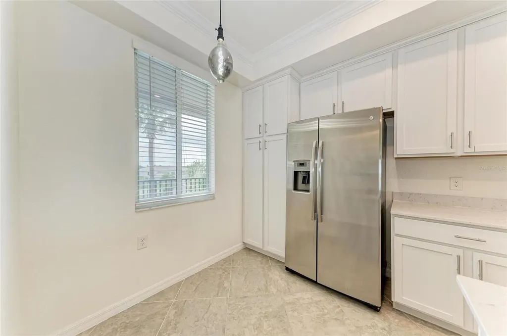 1010 Tidewater Shores Loop Bradenton FL 34208