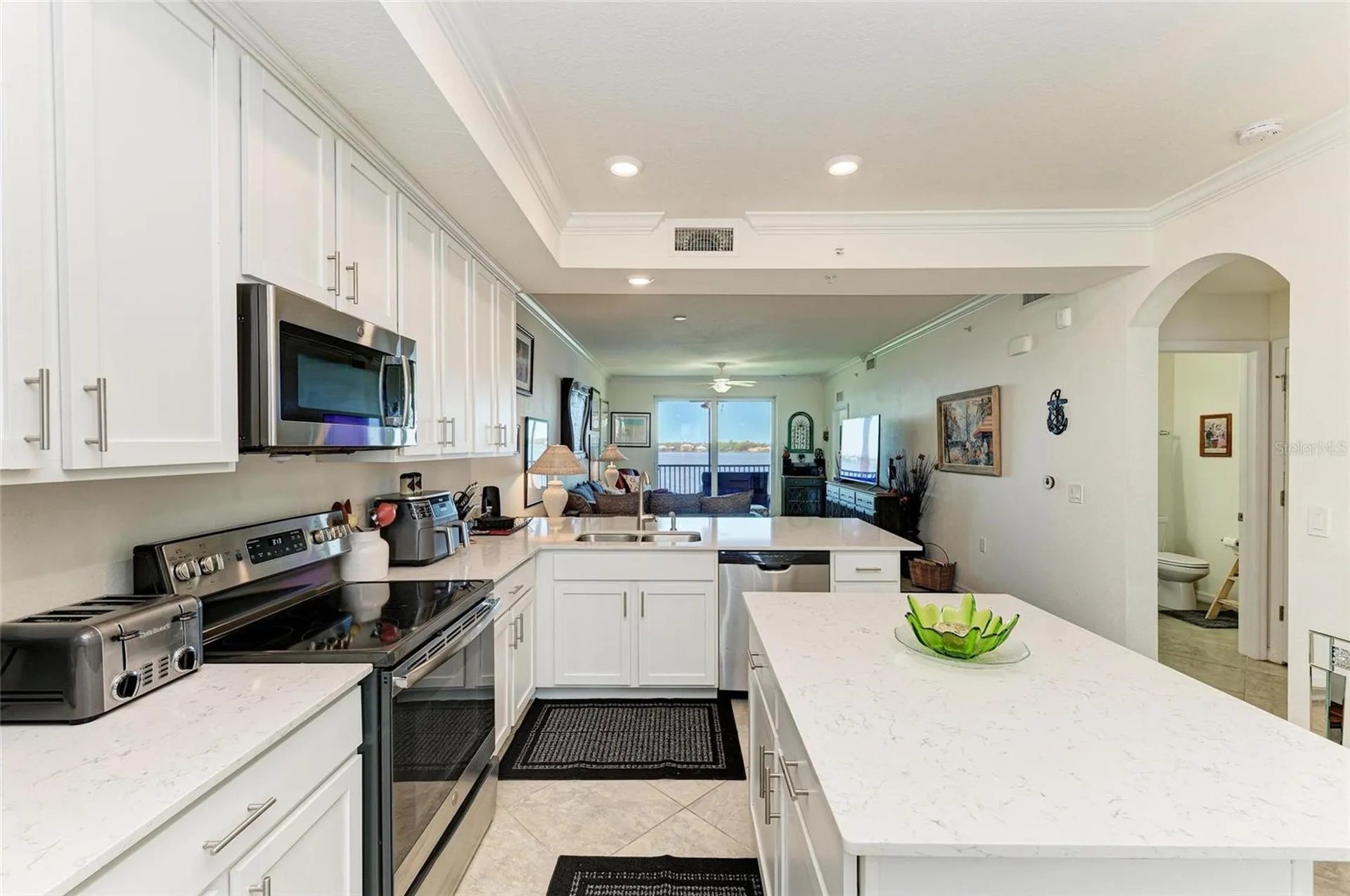 1010 Tidewater Shores Loop Bradenton FL 34208