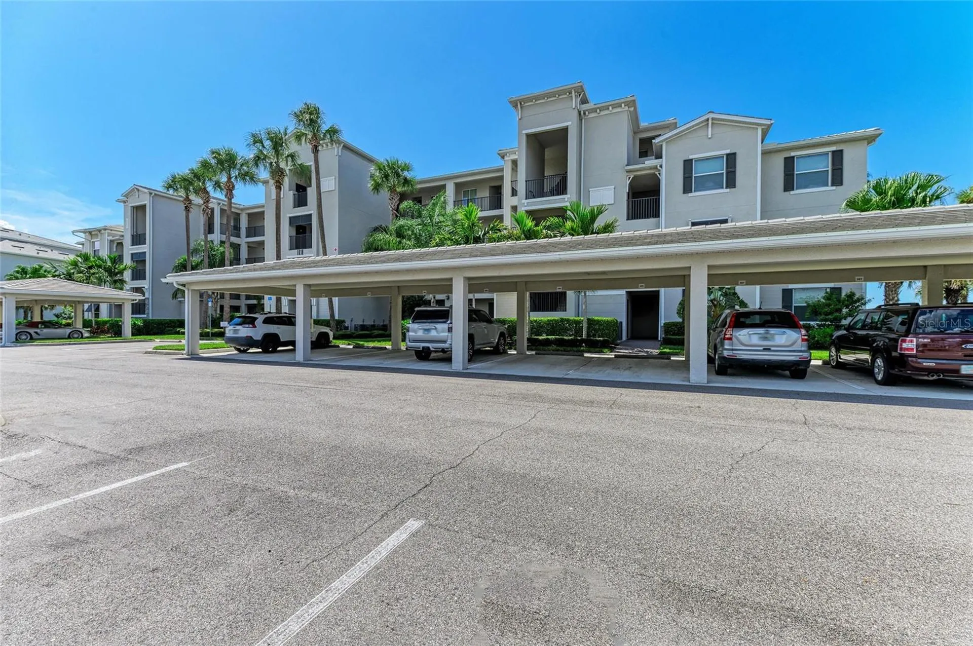 1010 Tidewater Shores Loop Bradenton FL 34208