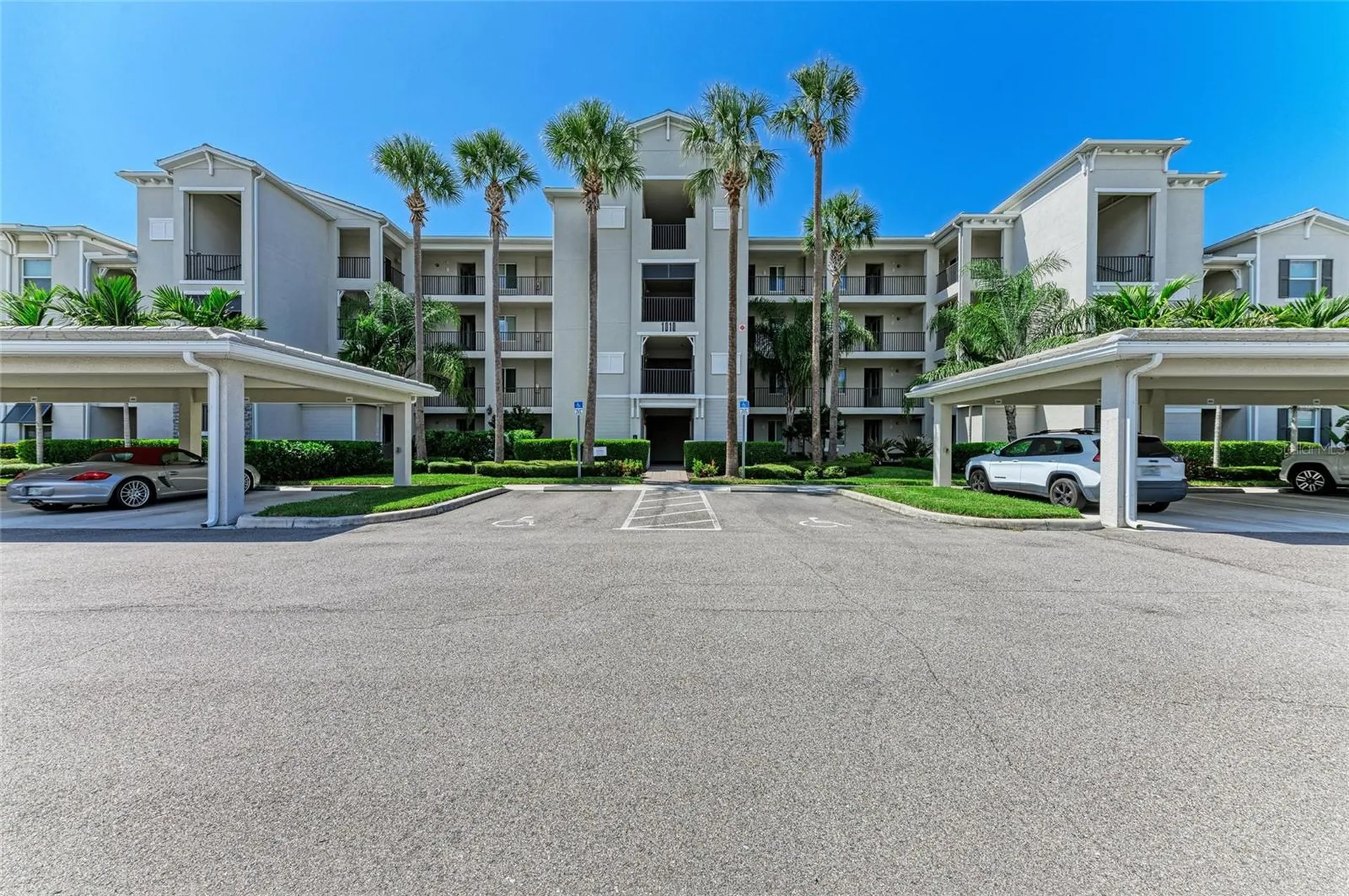 1010 Tidewater Shores Loop Bradenton FL 34208