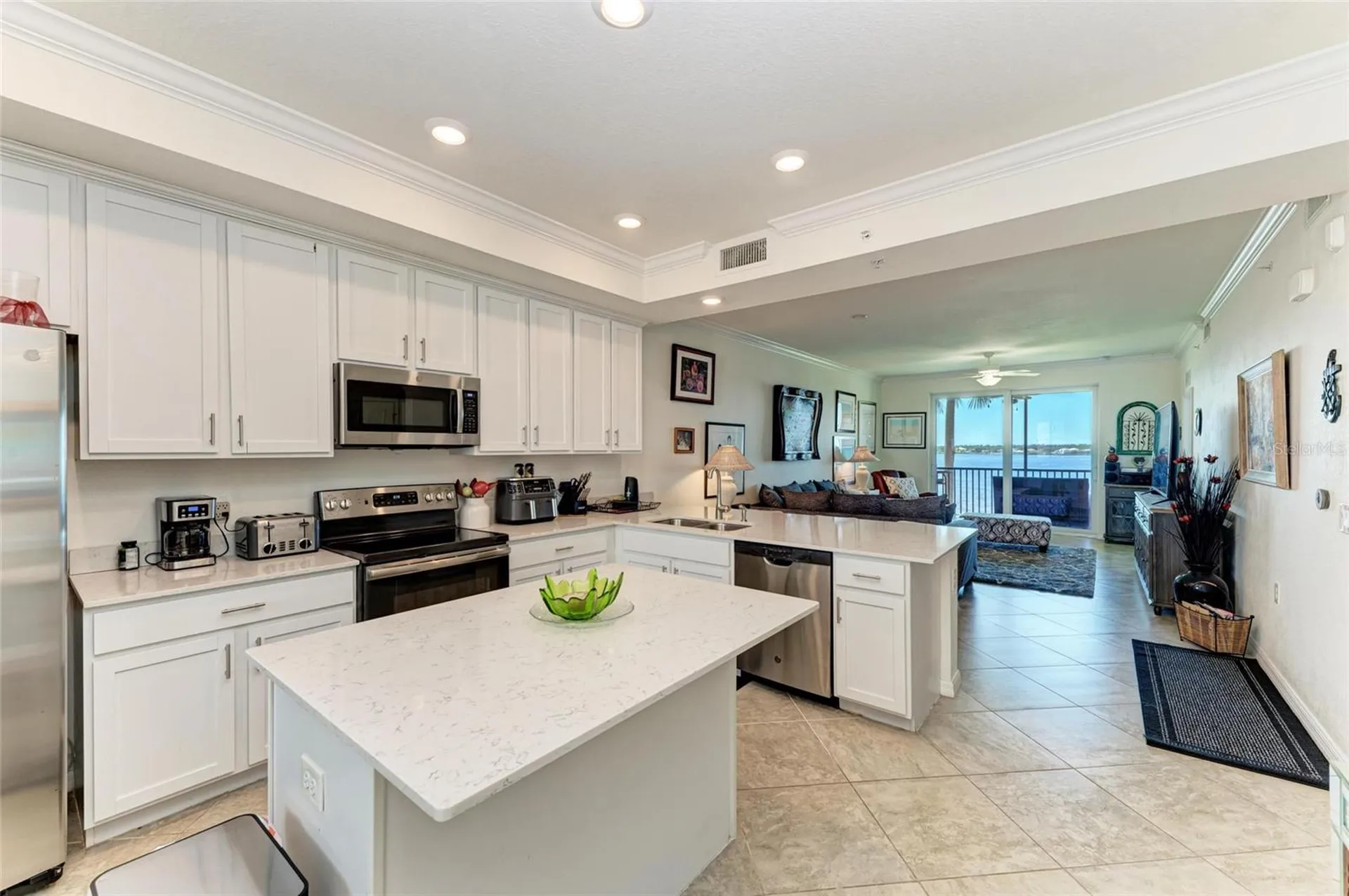 1010 Tidewater Shores Loop Bradenton FL 34208