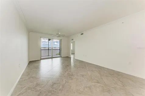 1010 Tidewater Shores Loop Bradenton FL 34208
