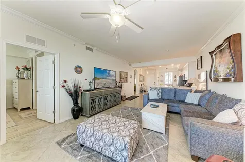 1010 Tidewater Shores Loop Bradenton FL 34208
