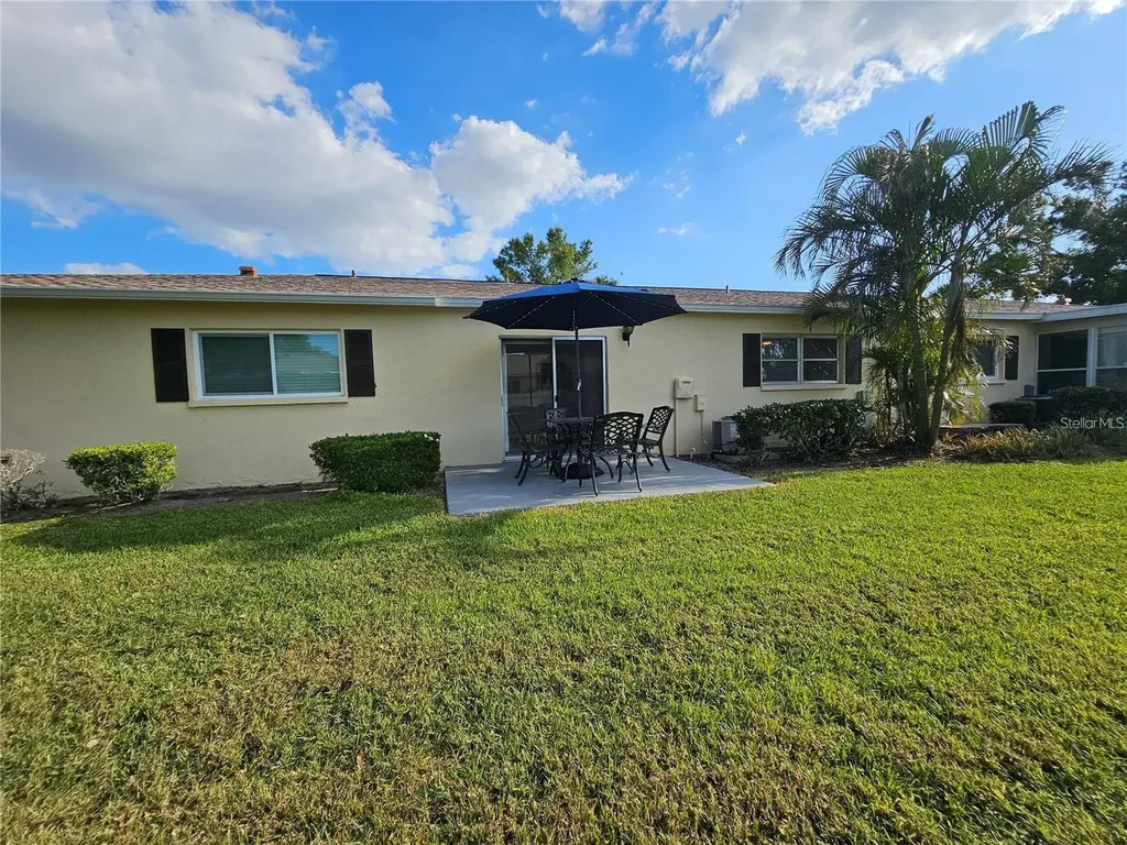 390 301 Boulevard W Bradenton FL 34205
