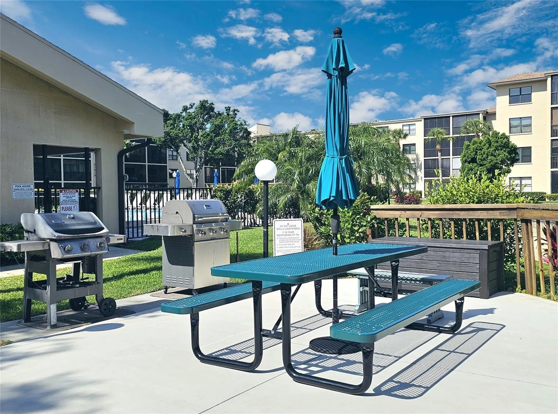 390 301 Boulevard W Bradenton FL 34205