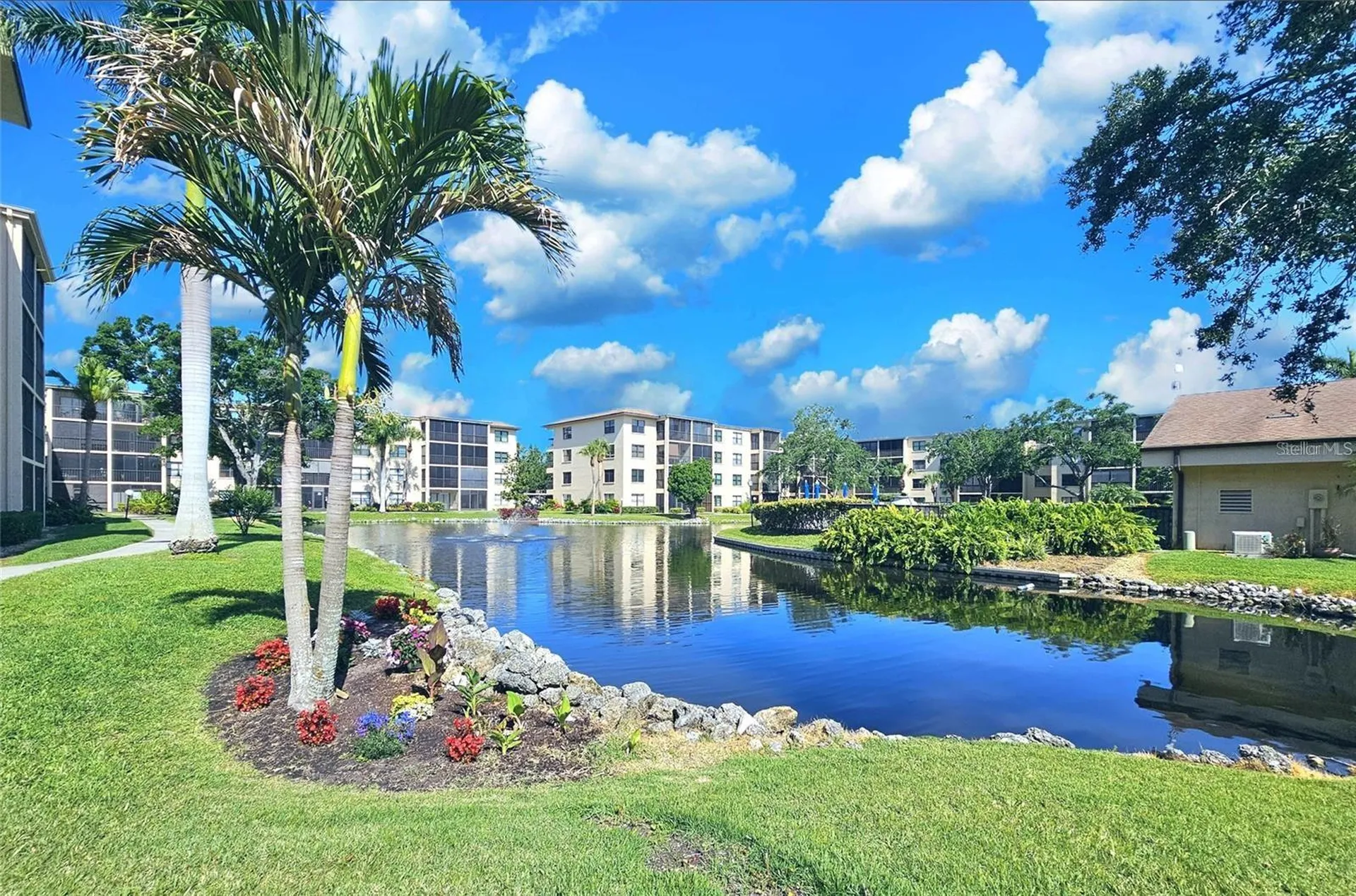 390 301 Boulevard W Bradenton FL 34205