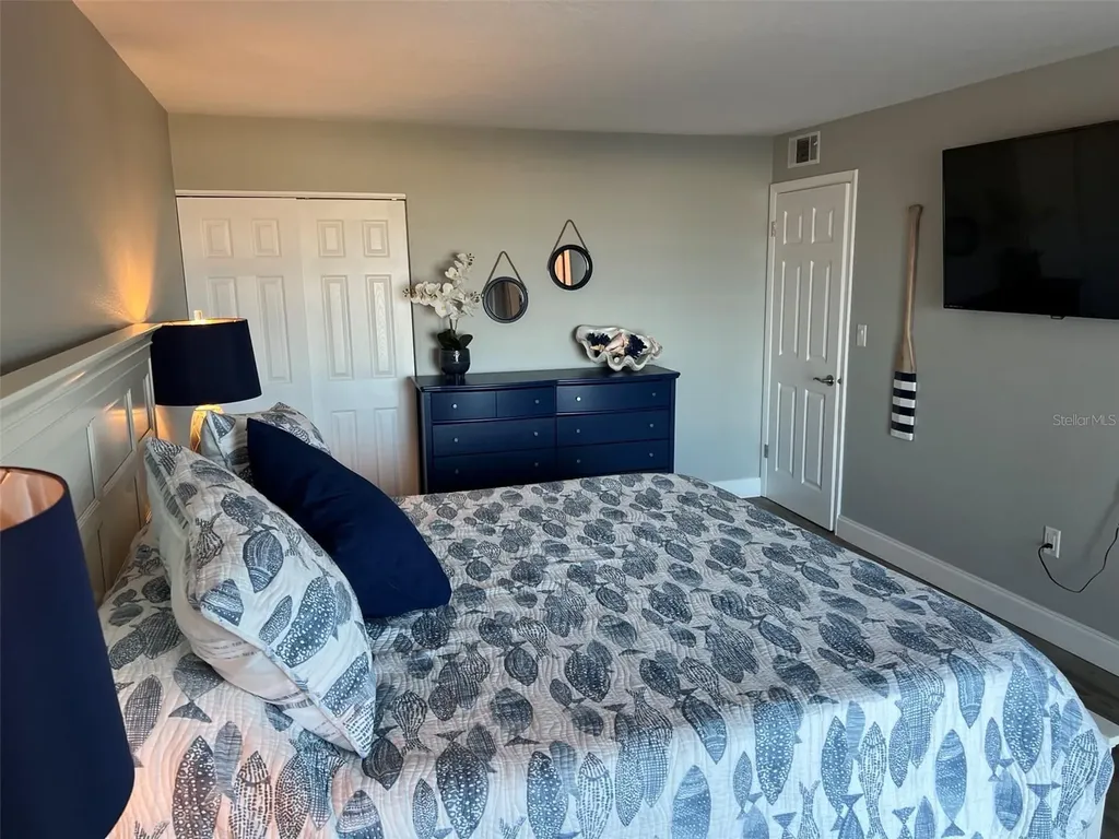 1270 Gulf Boulevard Clearwater FL 33767
