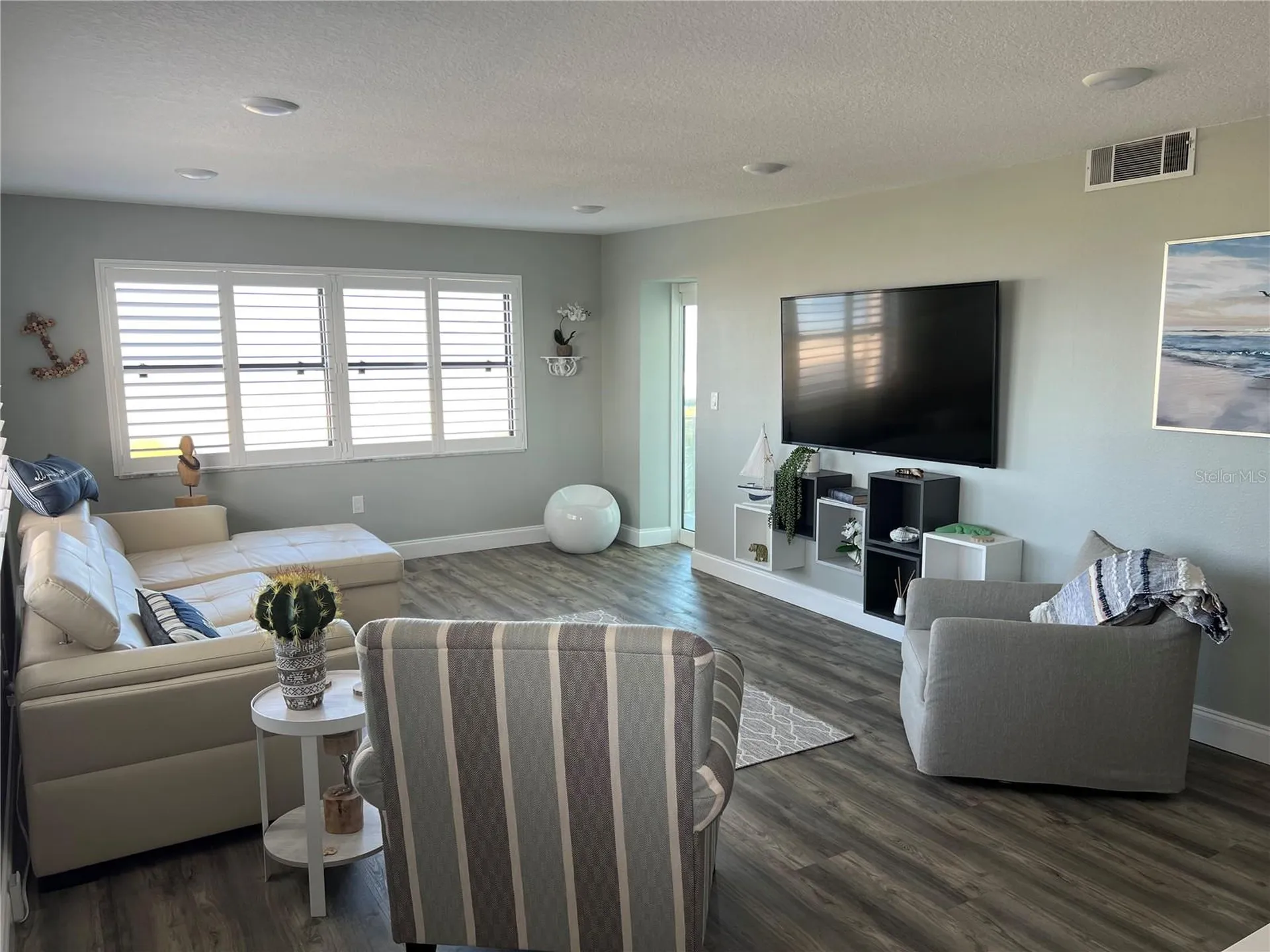 1270 Gulf Boulevard Clearwater FL 33767