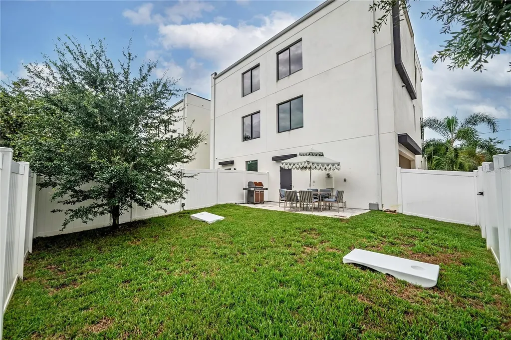 117 W Gladys Street Tampa FL 33602