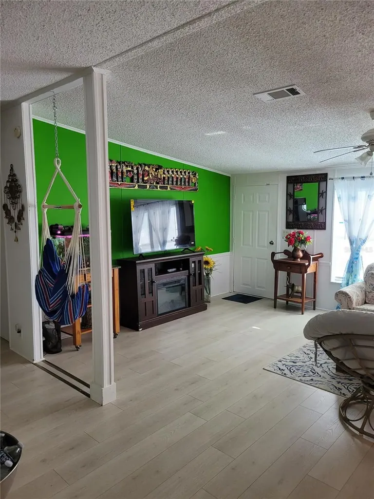 12950 SE 104th Court Belleview FL 34420