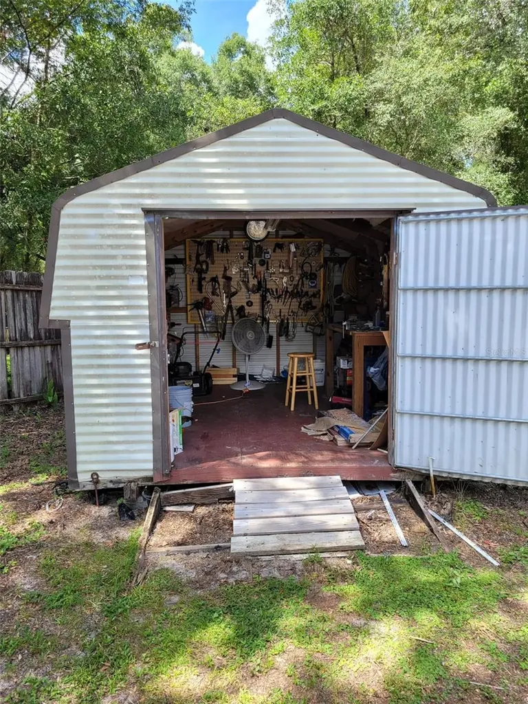 12950 SE 104th Court Belleview FL 34420