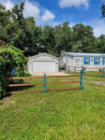 12950 SE 104th Court Belleview FL 34420