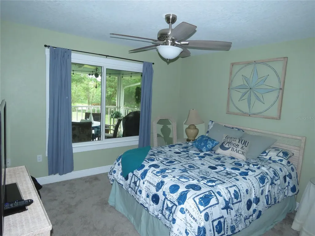 995 Spinnaker Court Tarpon Springs FL 34689