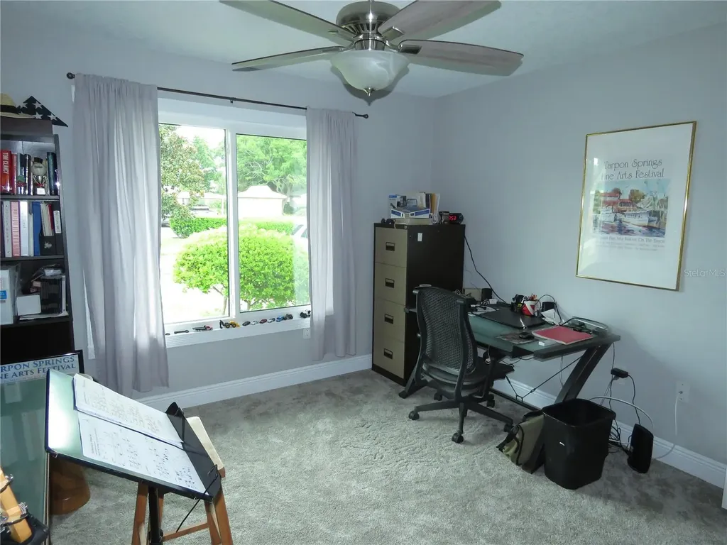 995 Spinnaker Court Tarpon Springs FL 34689